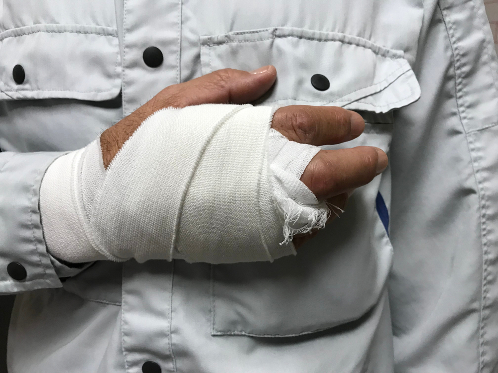 worker who suffered hand injury